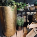 Złota donica Cygaro Ecolite classy dekoracja