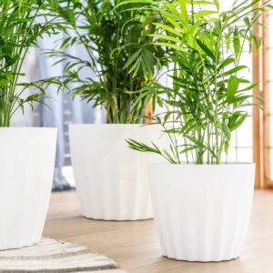 Osłonka plastikowa Brodway z pionowymi żłobieniami